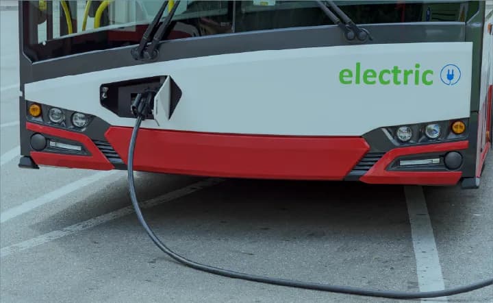 01_Sustainable Urban Mobility Image_03 copy 4.webp