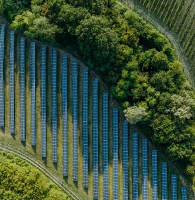 01_industrial decarbonisation & clean tech Image_03.webp